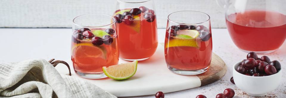 Cocktail vodka, citron vert et cranberries