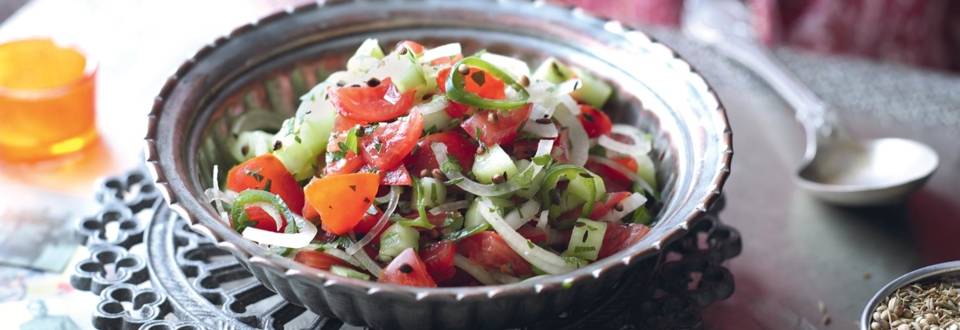 Chachumbar (salade indienne de tomates et concombres)