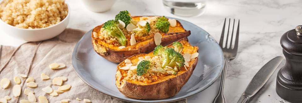 Patate douce cuite au four et topping brocoli