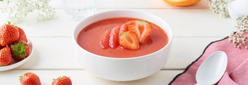 Soupe de fraises et pamplemousse